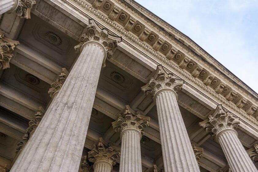 House Oversight chair subpoenas Clintons, former government officials, DOJ in Epstein case