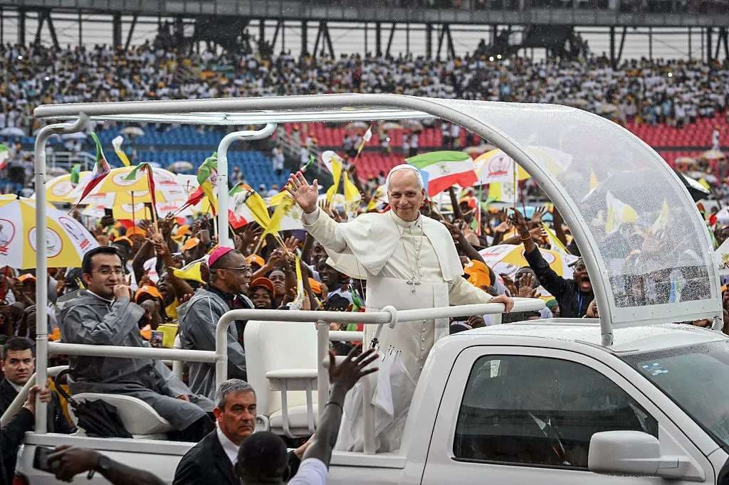 Pope Leo plays tennis as part of Augustinian charism