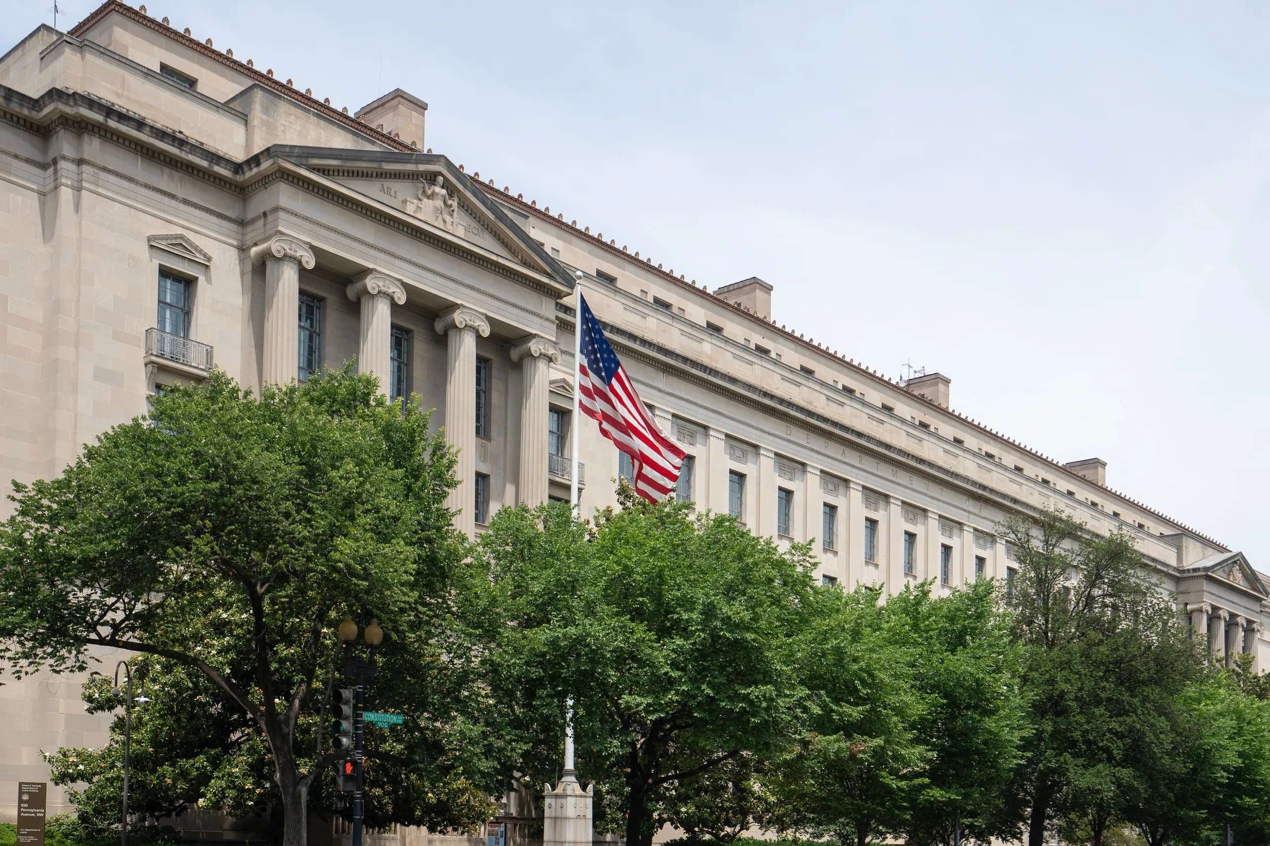 DOJ: EEOC workplace rules violate law by pressuring employers into race-based hiring