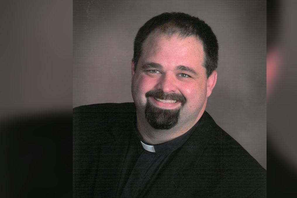Man charged with assault after attacking Minnesota Catholic pastor